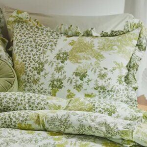 UO HOME (Urban Outfitters) *Standard* Ruffle Toile Pillowcase Sham Cover Green